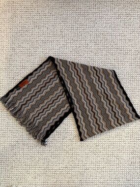 MISSONI Zig Zag Fringe Brown and Blue Scarf 100% Lana Wool Made in Italy Crochet